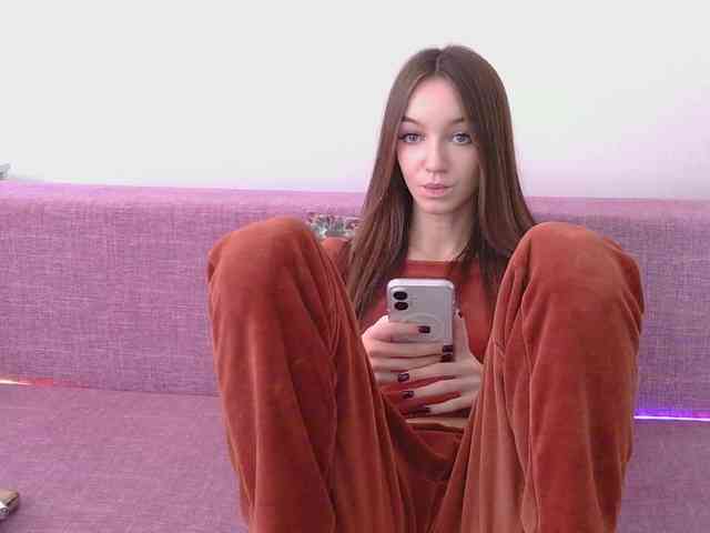 NotSoSweetDasha webcam