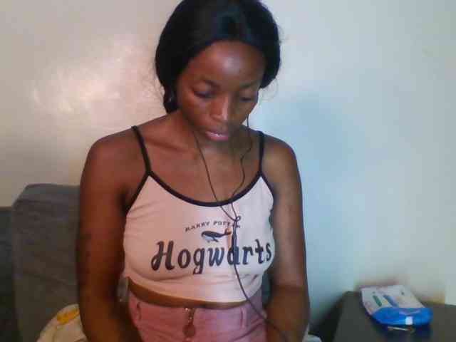 SweetsLolilta webcam