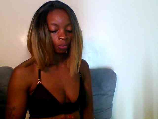 SweetsLolilta webcam