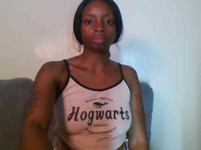 SweetsLolilta webcam