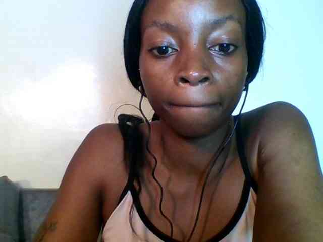 SweetsLolilta webcam