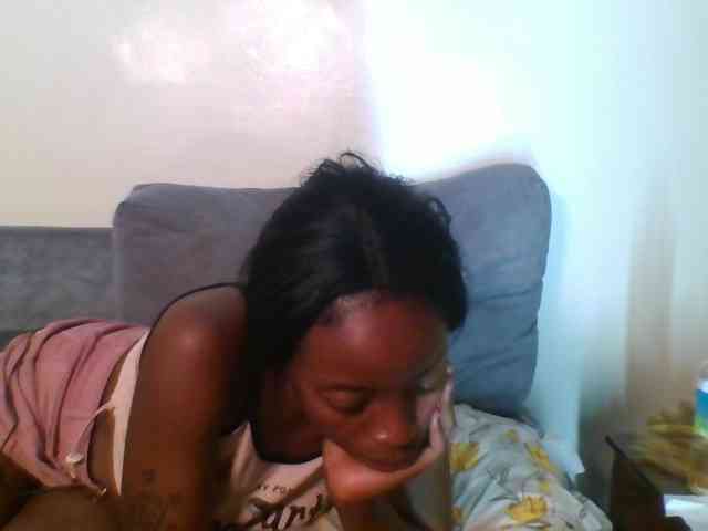 SweetsLolilta webcam