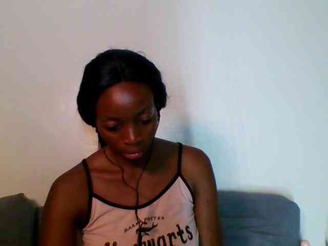SweetsLolilta webcam
