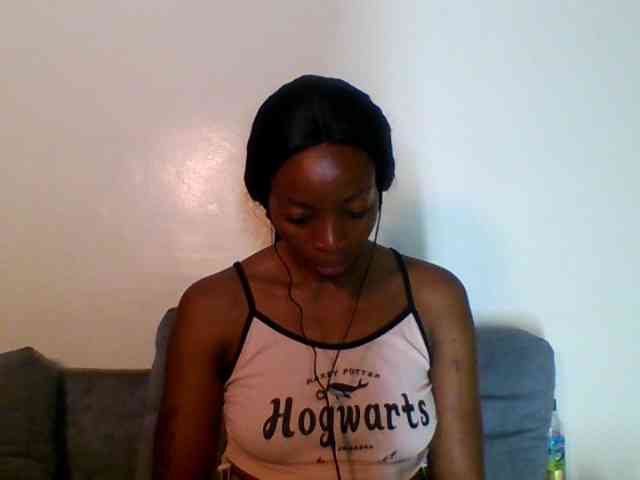 SweetsLolilta webcam