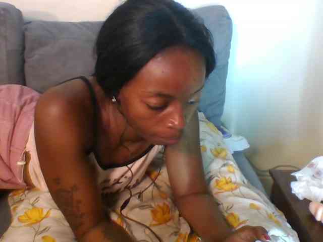 SweetsLolilta webcam