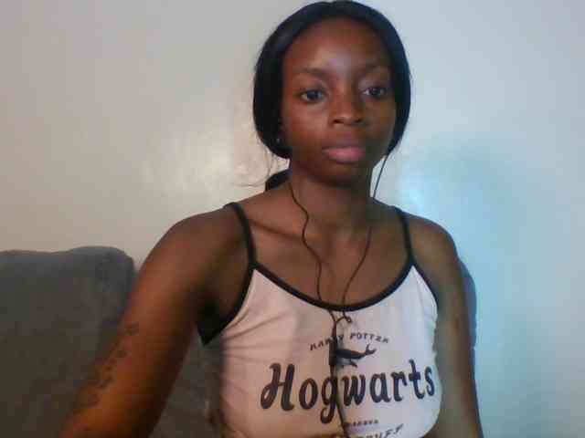 SweetsLolilta webcam