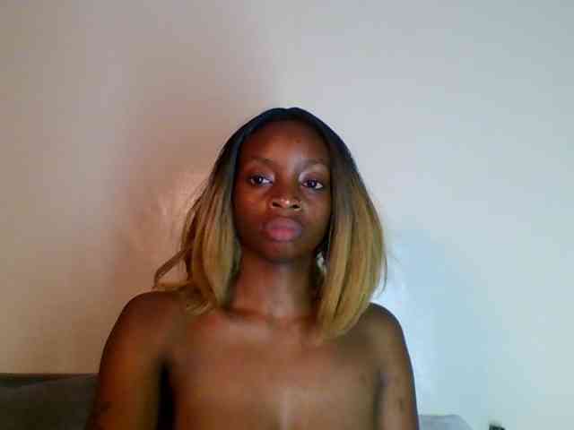 SweetsLolilta webcam