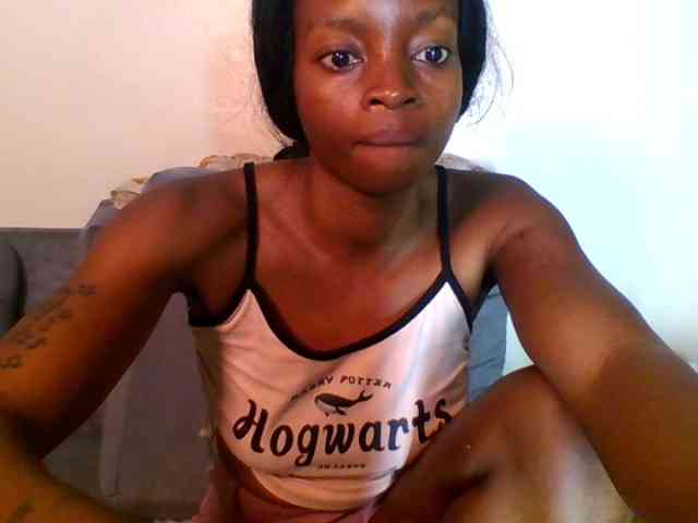 SweetsLolilta webcam