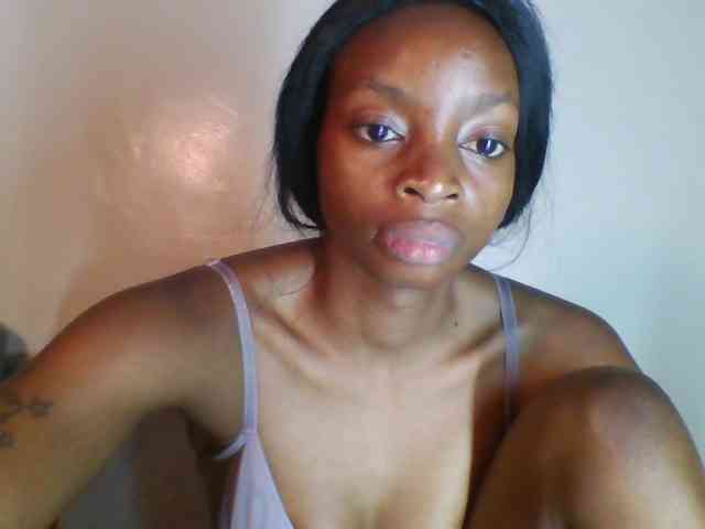 SweetsLolilta webcam