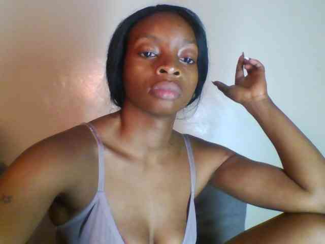 SweetsLolilta webcam
