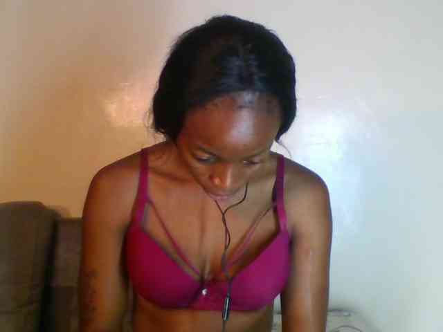 SweetsLolilta webcam