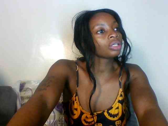 SweetsLolilta webcam