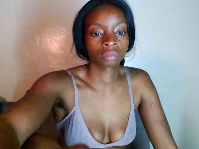 SweetsLolilta webcam