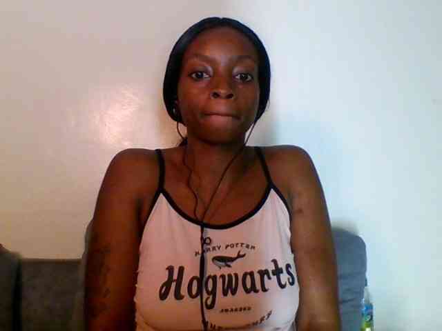 SweetsLolilta webcam