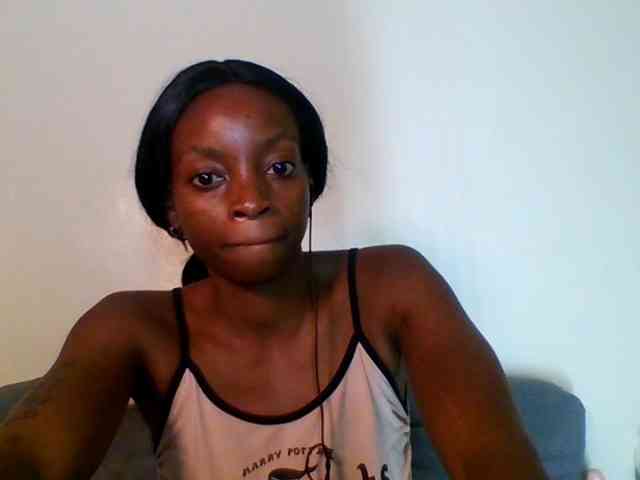 SweetsLolilta webcam
