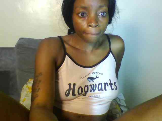 SweetsLolilta webcam