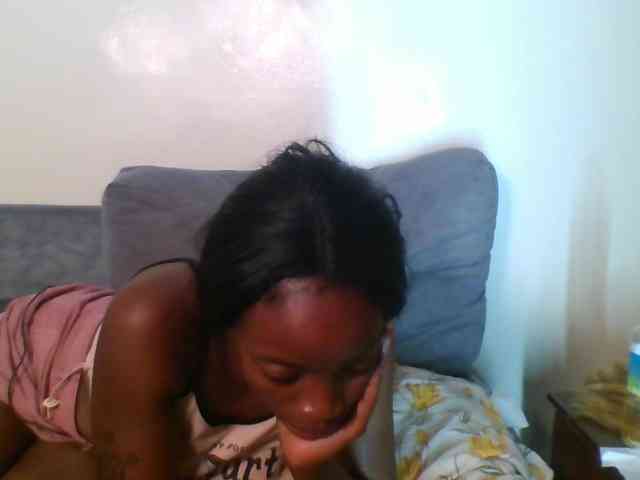 SweetsLolilta webcam