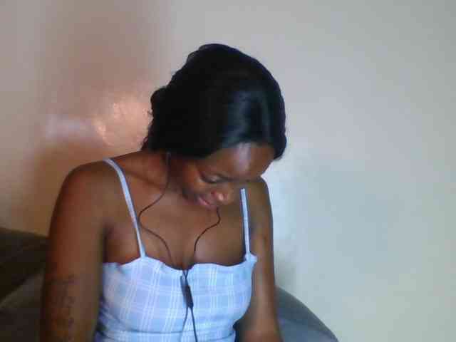 SweetsLolilta webcam