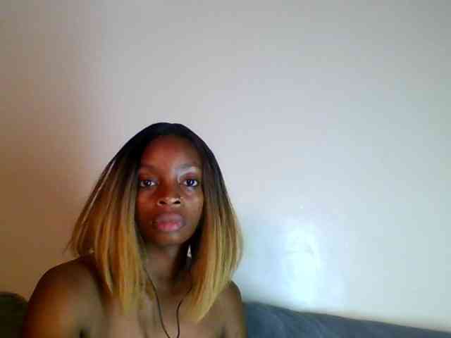 SweetsLolilta webcam