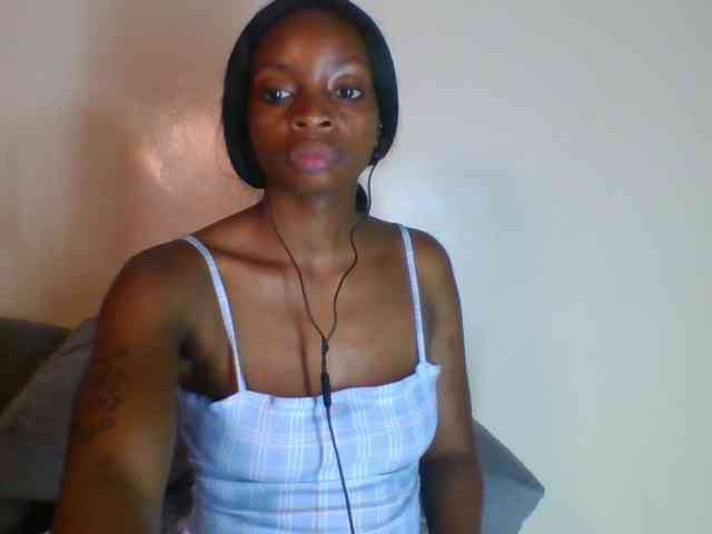 SweetsLolilta webcam