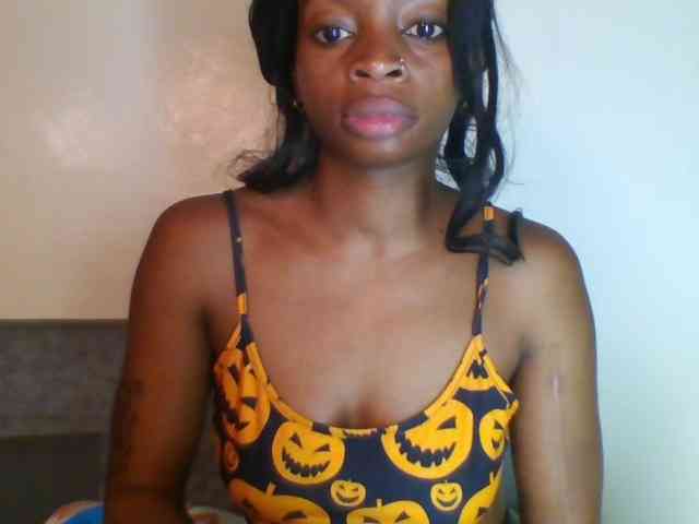 SweetsLolilta webcam