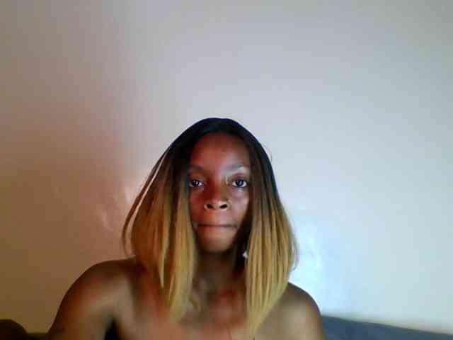 SweetsLolilta webcam