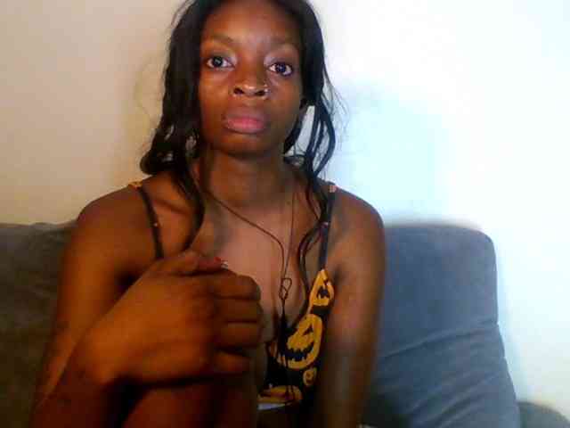 SweetsLolilta webcam