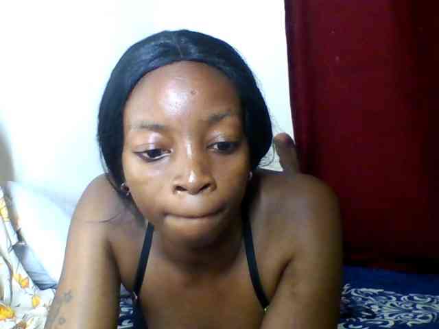 SweetsLolilta webcam