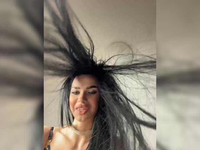 Gratis Live Sexcam mit EvaDesire EvaDesire