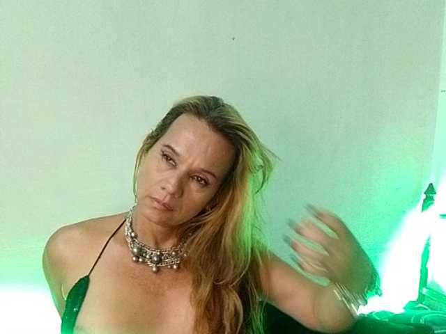 nina-lixer webcam