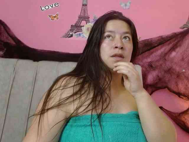 monickhot303av webcam