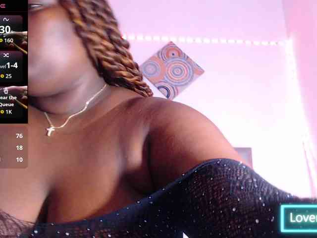 ebony-NeighborMoans webcam