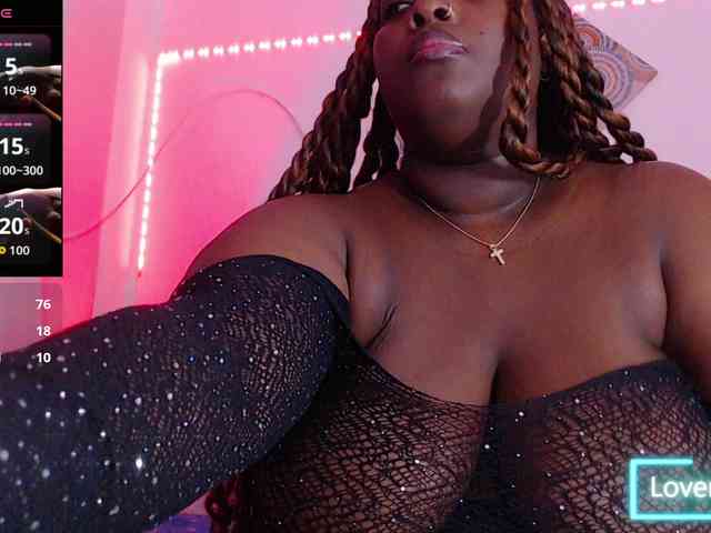 ebony-NeighborMoans webcam