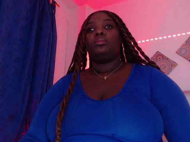 ebony-NeighborMoans webcam