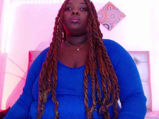 ebony-NeighborMoans webcam