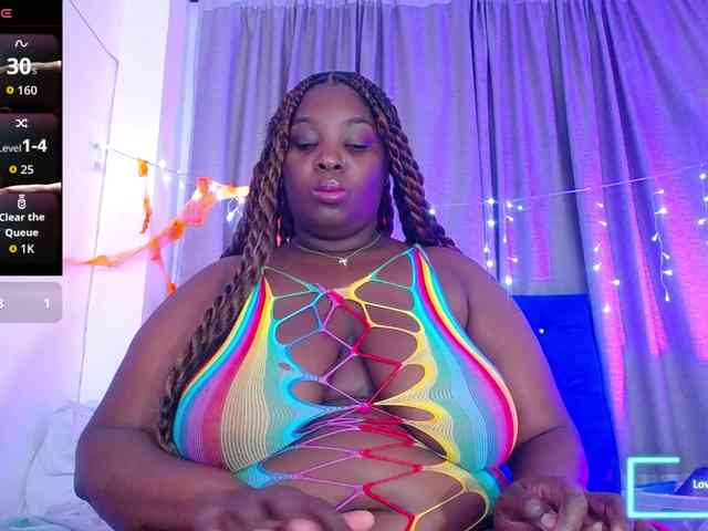 ebony-NeighborMoans webcam