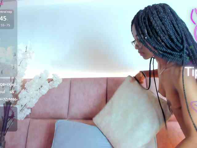 KhateMiller webcam