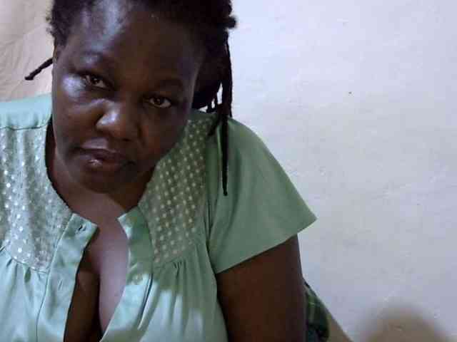 sexy-ebony254 webcam