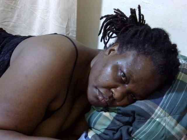 sexy-ebony254 webcam