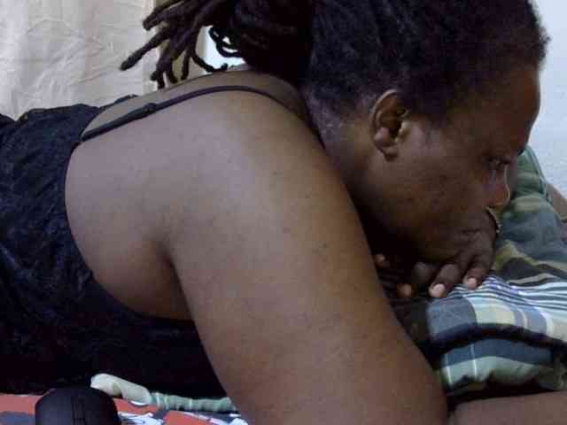 sexy-ebony254 webcam