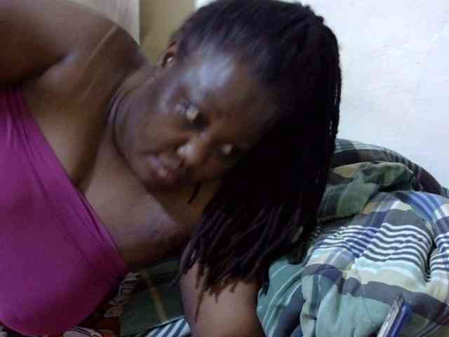 sexy-ebony254 webcam