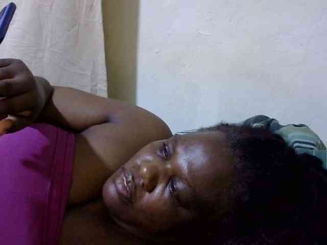 sexy-ebony254 webcam