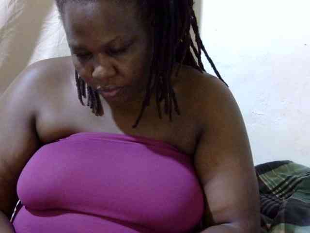 sexy-ebony254 webcam