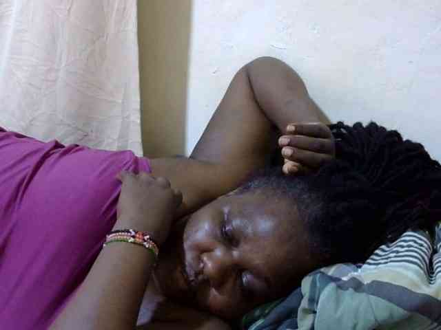 sexy-ebony254 webcam