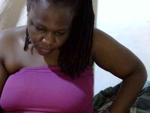 sexy-ebony254 webcam