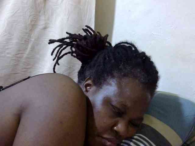 sexy-ebony254 webcam