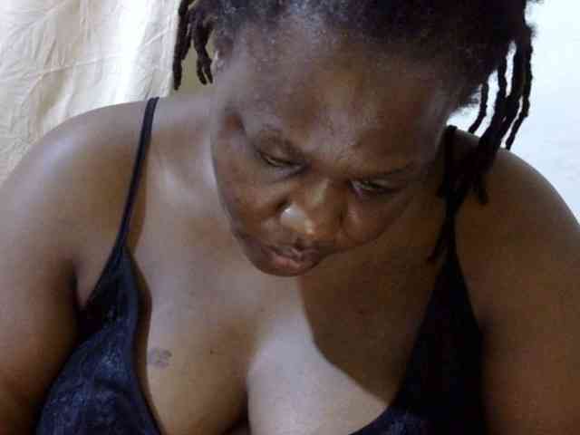 sexy-ebony254 webcam