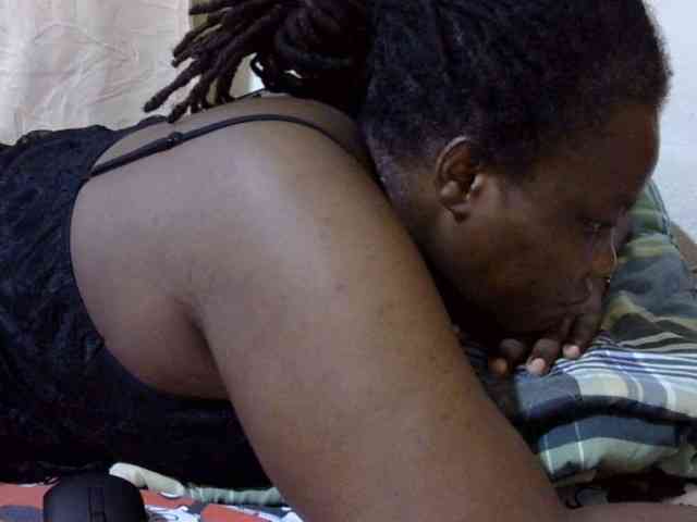 sexy-ebony254 webcam