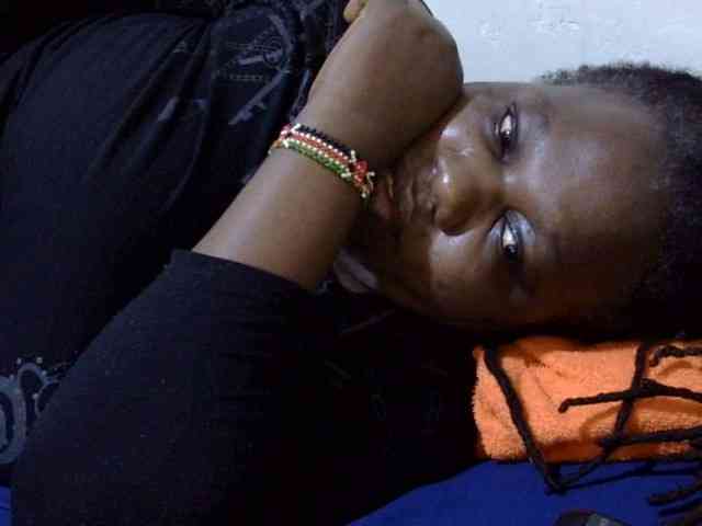 sexy-ebony254 webcam