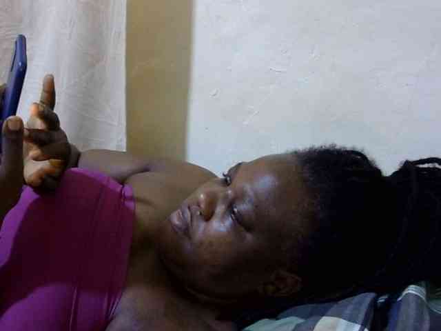 sexy-ebony254 webcam